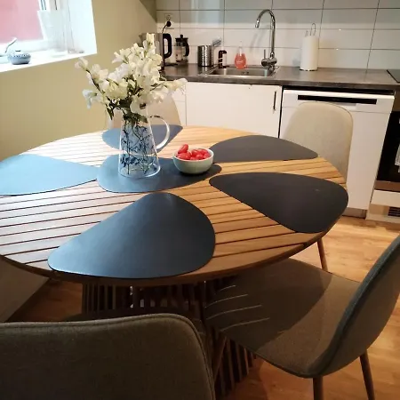 Downtown, Free Parking, 4 Bedrooms, Nordnes, Bryggen, برغن